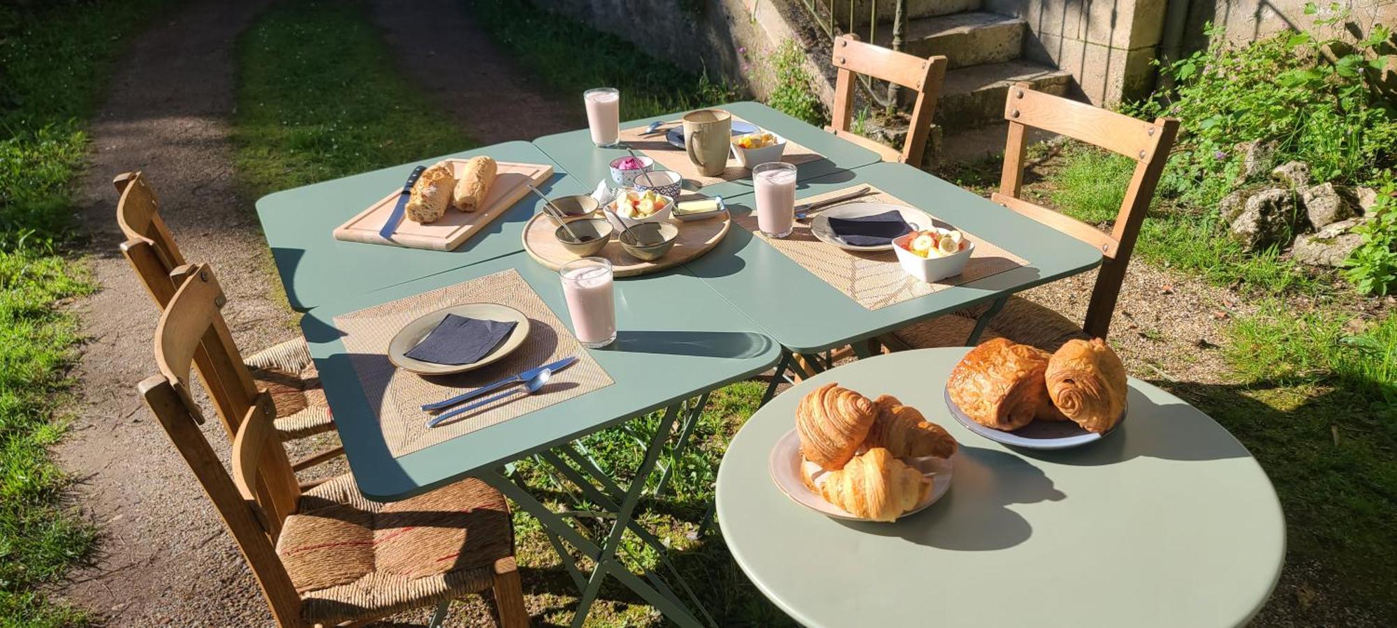 مبيت وإفطار فينوف سور لو Le Manoir Du Moulin De Madame المظهر الخارجي الصورة